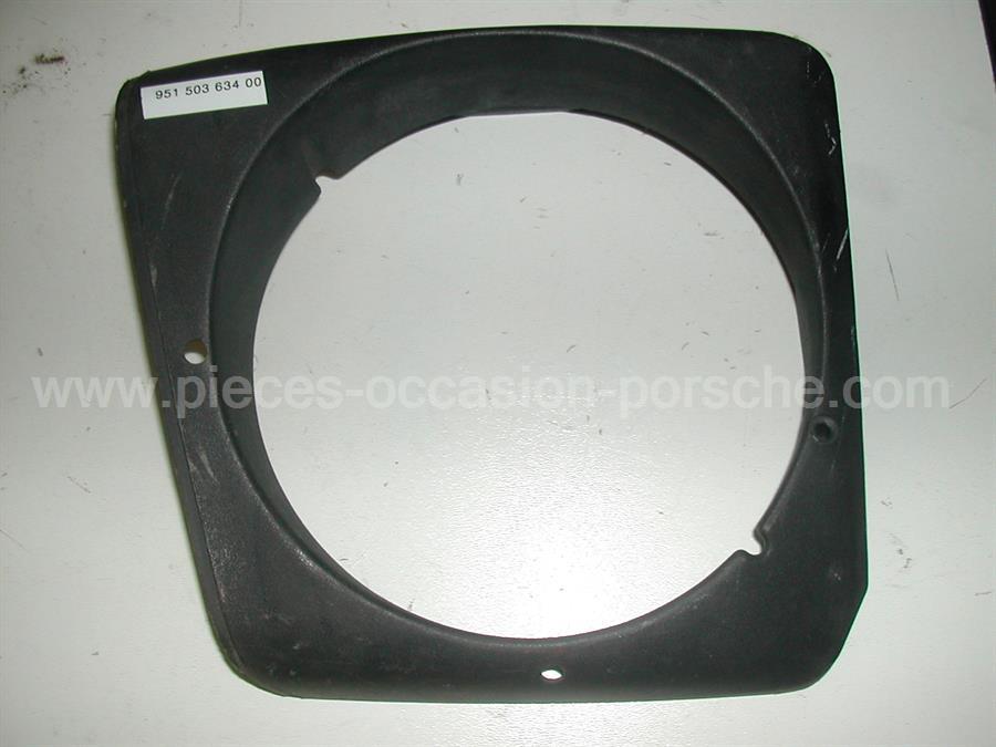 Recouvrement phare D Porsche 944 T
